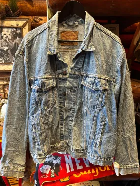 11. Vintage Levis Faded Denim Trucker, XL