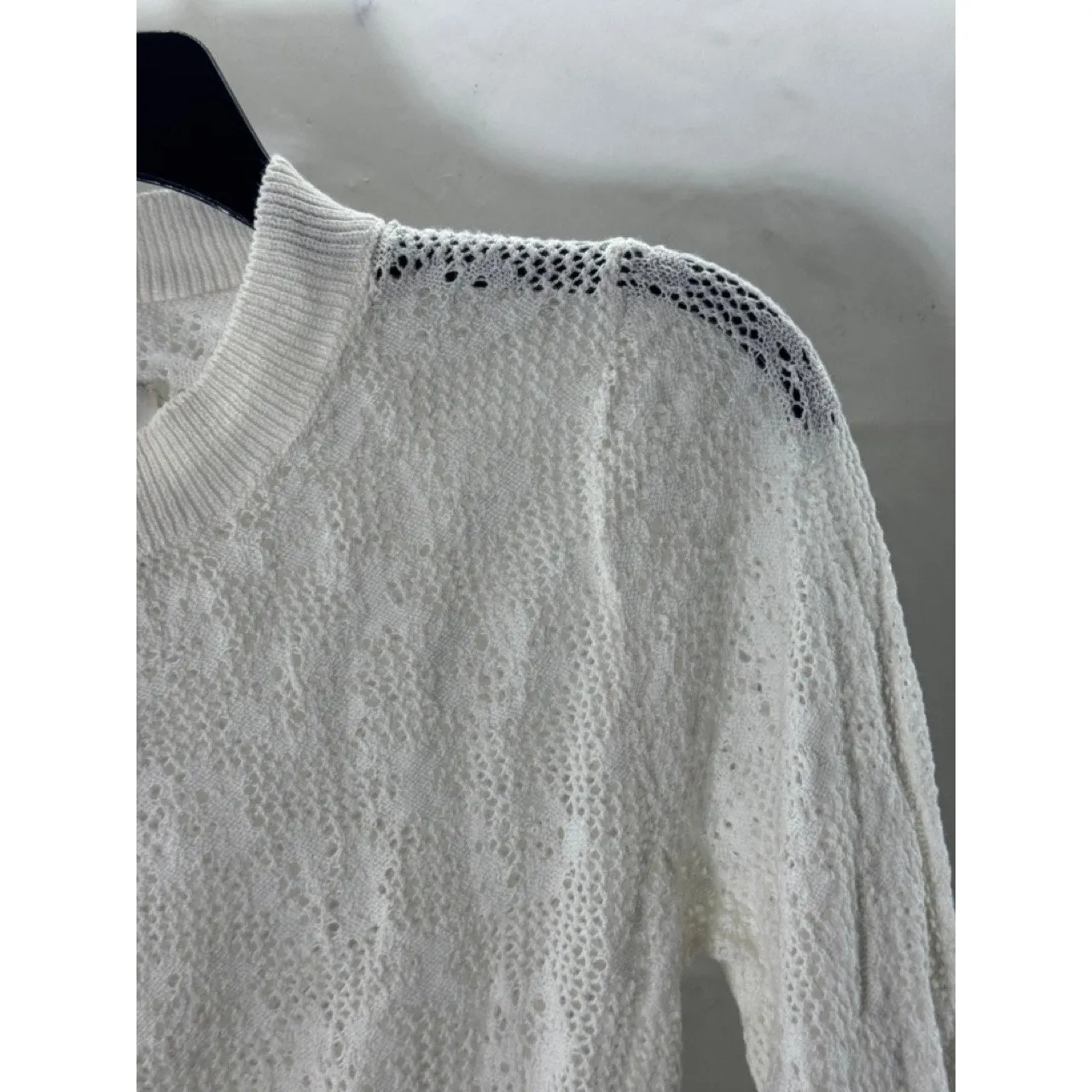 BEKLINA Women's White Maria Floral Lace Knit Crewneck Long Sleeve Top SZ XS/S