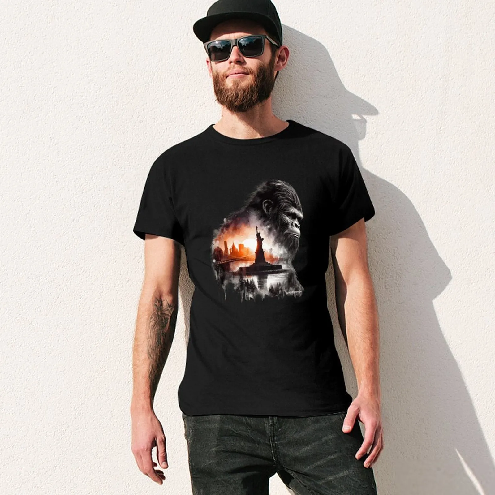 Bigfoot, Sasquatch, Statue of Liberty, Short Sleeve Cotton T-shirt