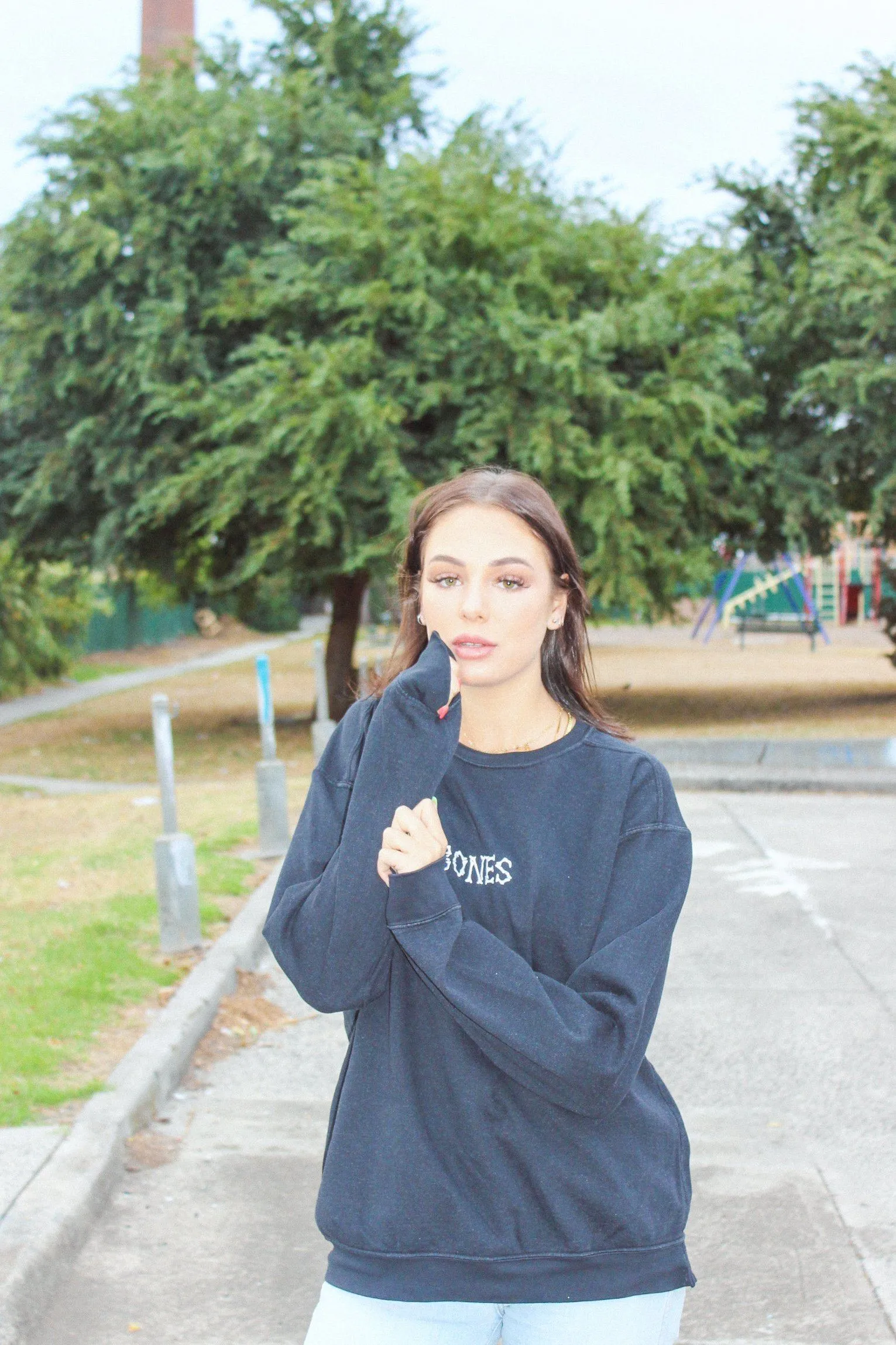 Bones Club Crew Sweater - Black