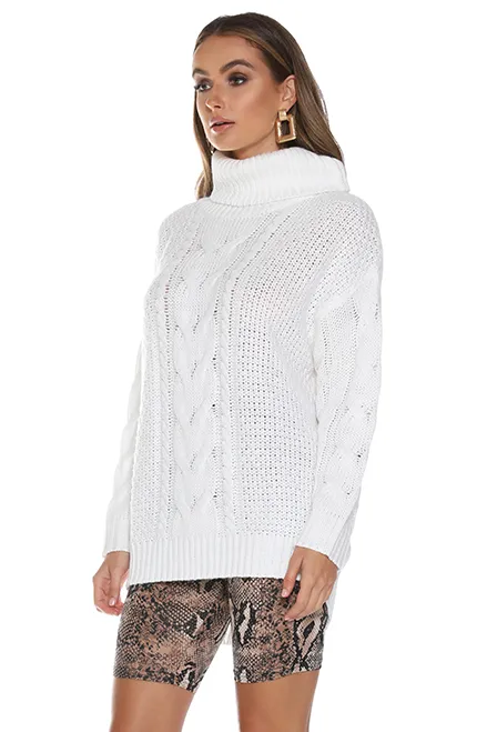 CABLE KNIT SWEATER