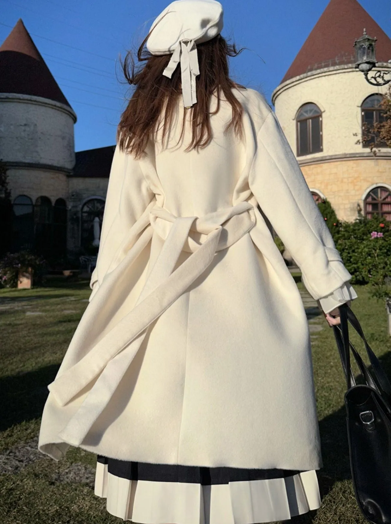 Double-Breasted Wool Cocoon White Elegant Coat College