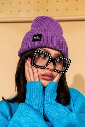 Grunge Chic Label Beanie in Violet