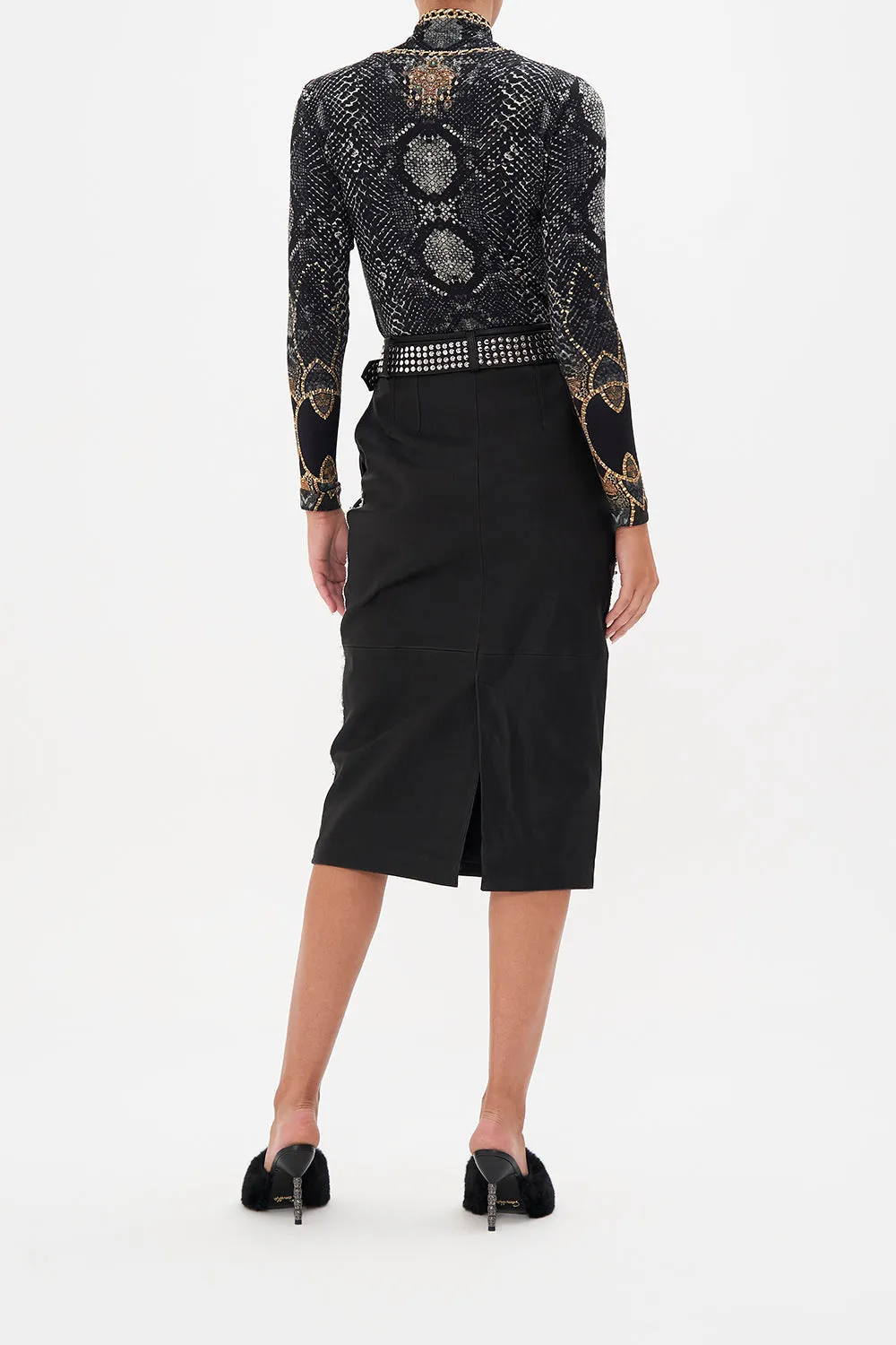 JERSEY TURTLENECK WILD HORSES