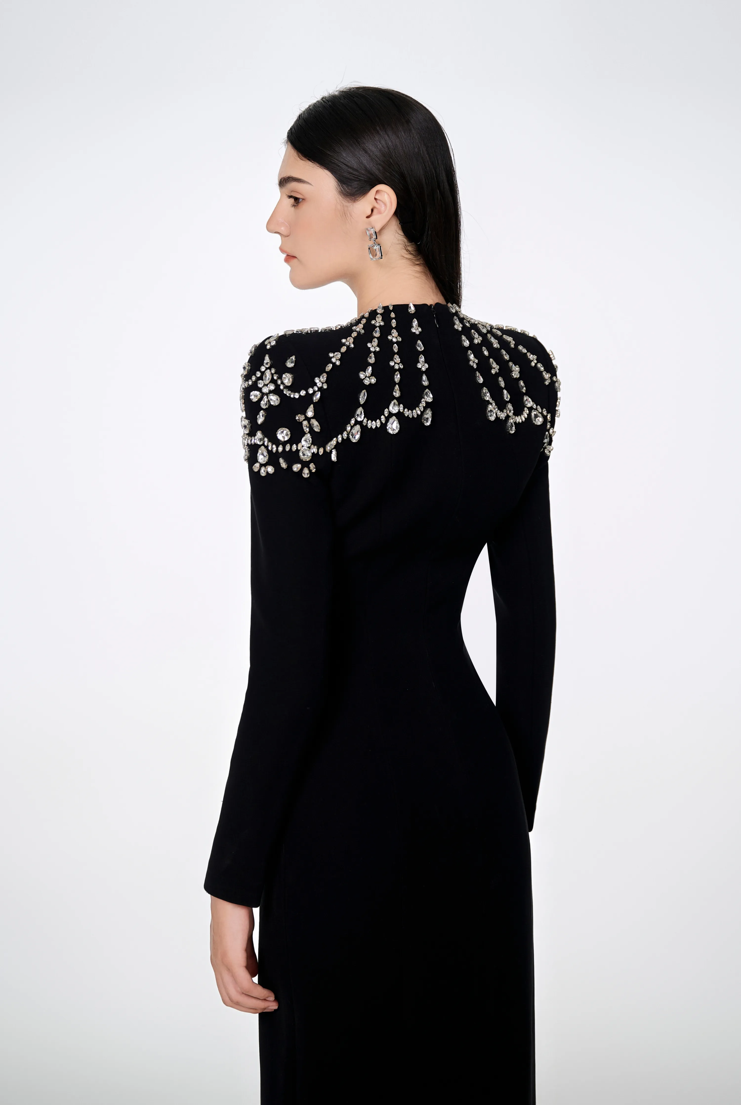 Long Sleeve Trapezoid Neckline Bodycon Full white Dress - Nina