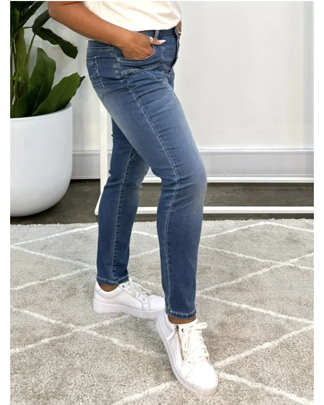 Monaco Jeans Jason Jeans - Light Blue