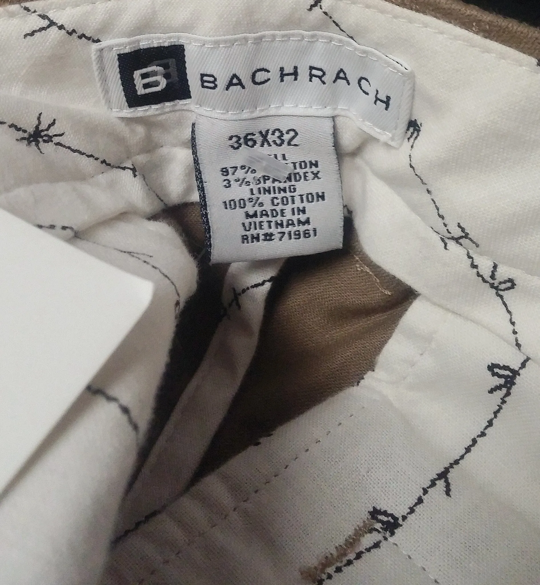 New- Bachrach British Tan, Pleated Stretch Chino Pants- size 36x32