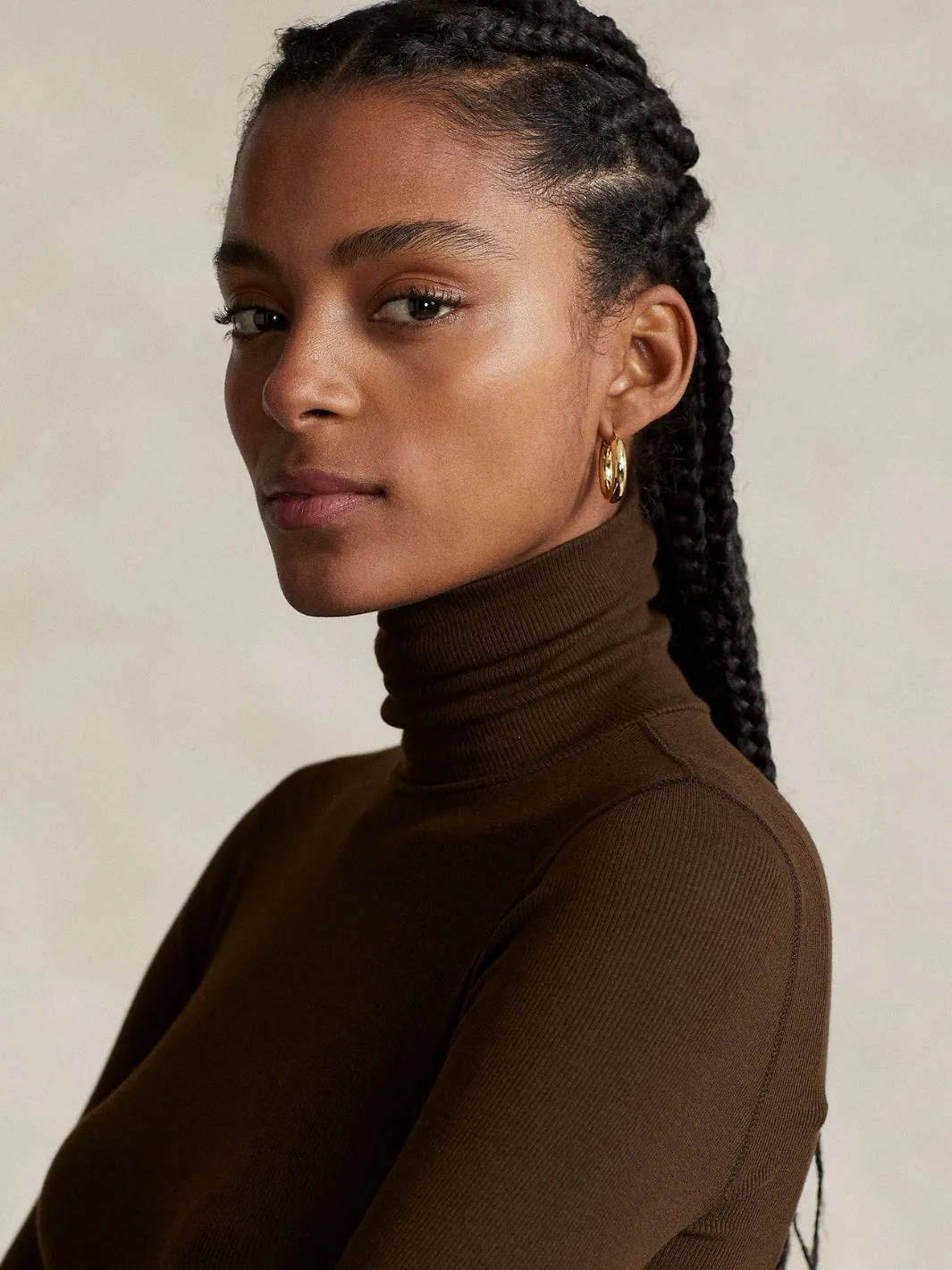 STRETCH RIBBED TURTLENECK Brun