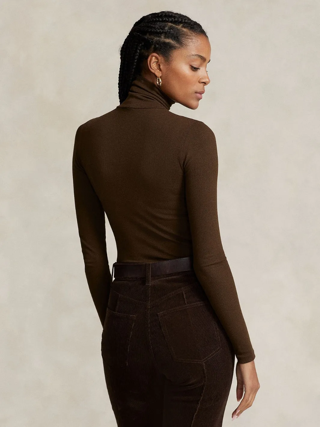 STRETCH RIBBED TURTLENECK Brun