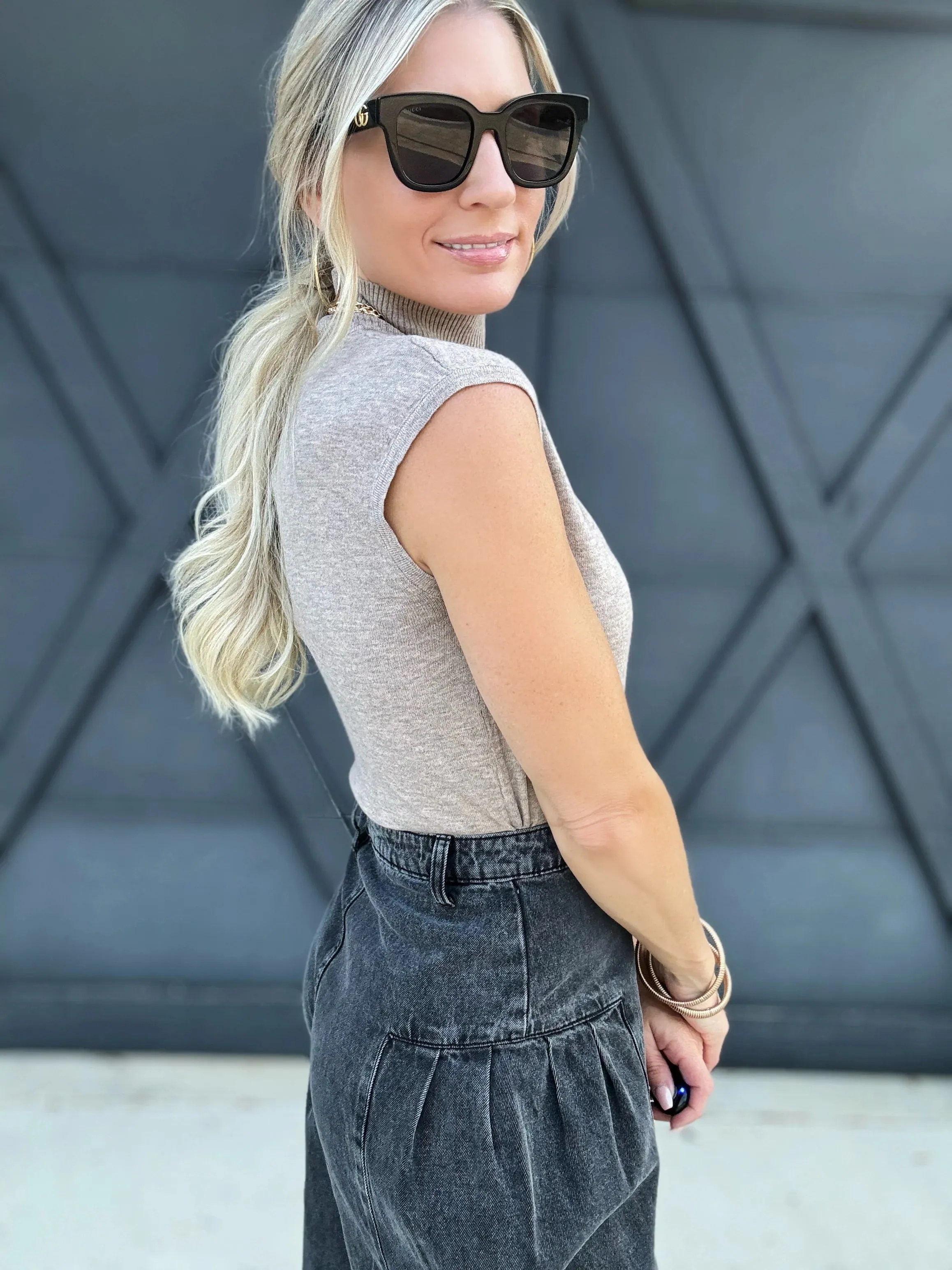 Turtleneck Knit Shell Top In Light Mocha