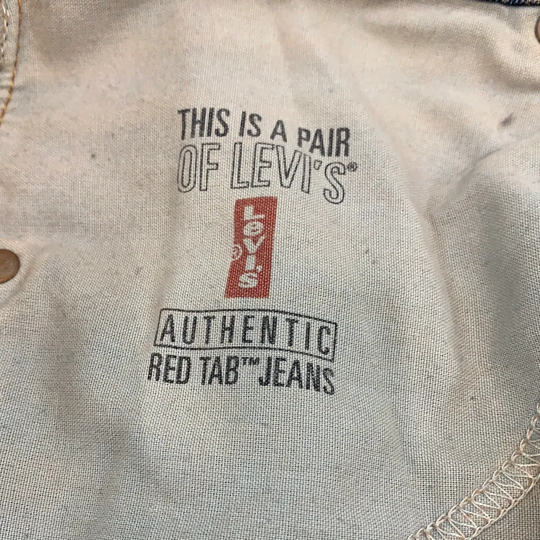Vintage Levi’s 550 Distressed Denim Pants - 32in