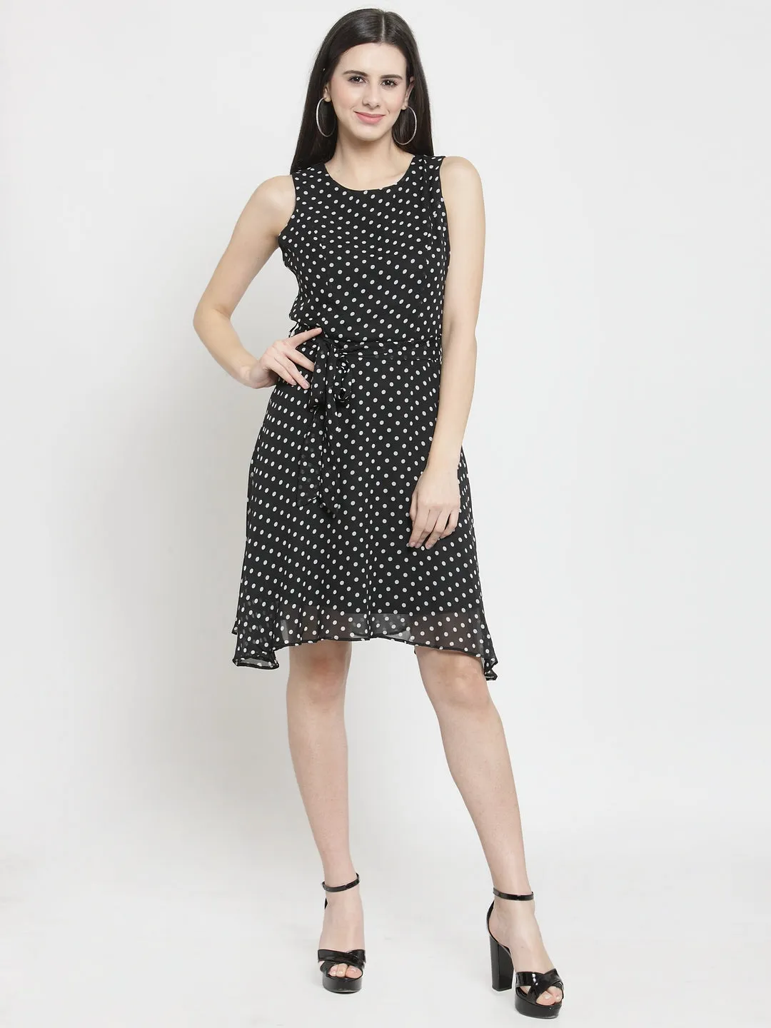 Women Black Polka Dot Round Neck Shift Dress