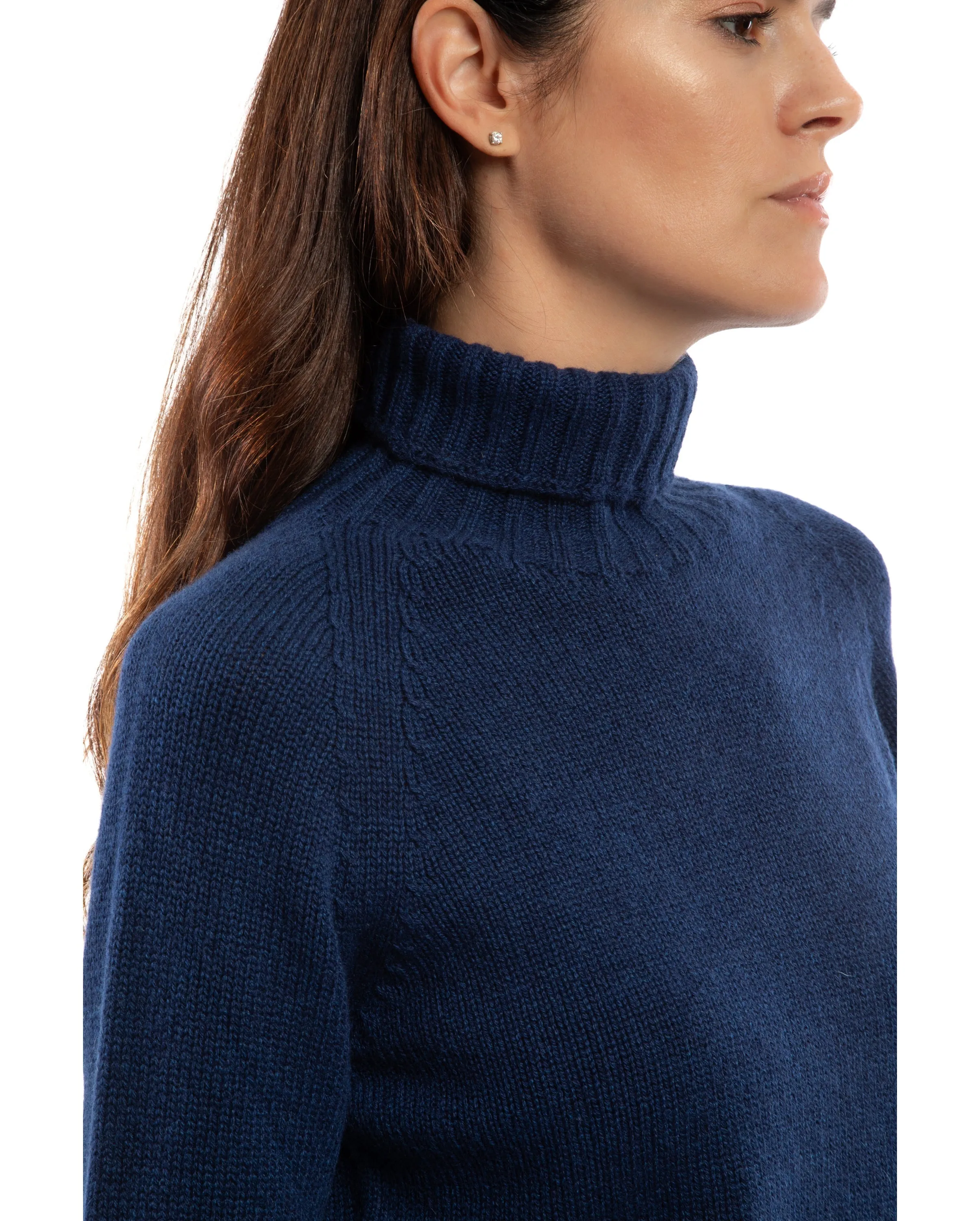 Women's Cashmere Raglan Sleeve Turtleneck Sweater Taupe